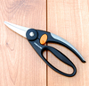 Fiskars universalsax fingerloop