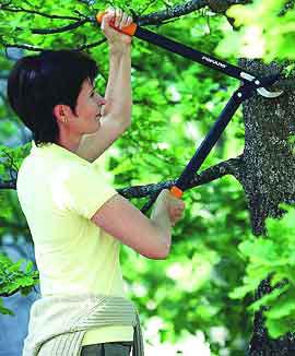 Fiskars Grensax med utväxling