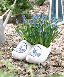 Träskor av delft-fajans