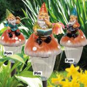 Solcellsdrivna trädgårdslampor med glada tomtar